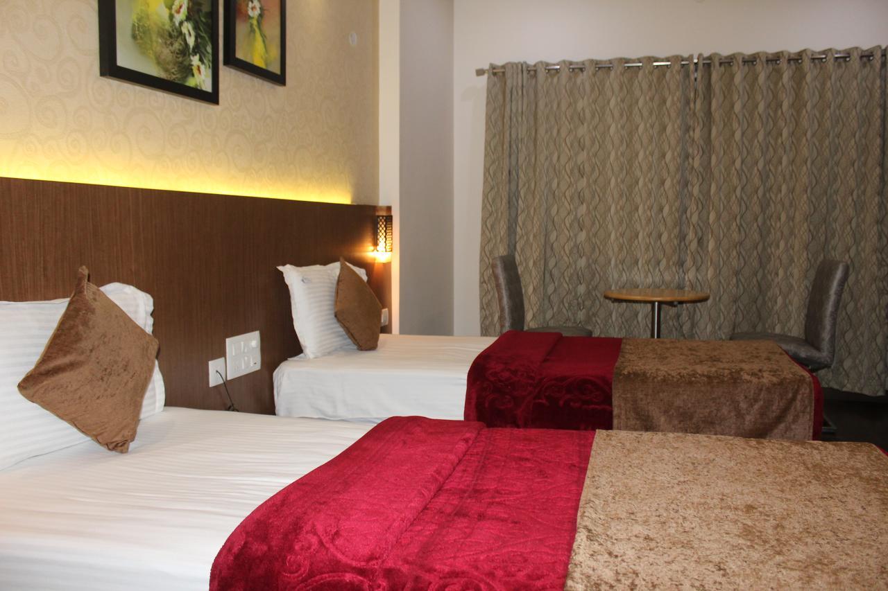 The Lotus Boutique Hotel Chikmagalūr Exteriör bild